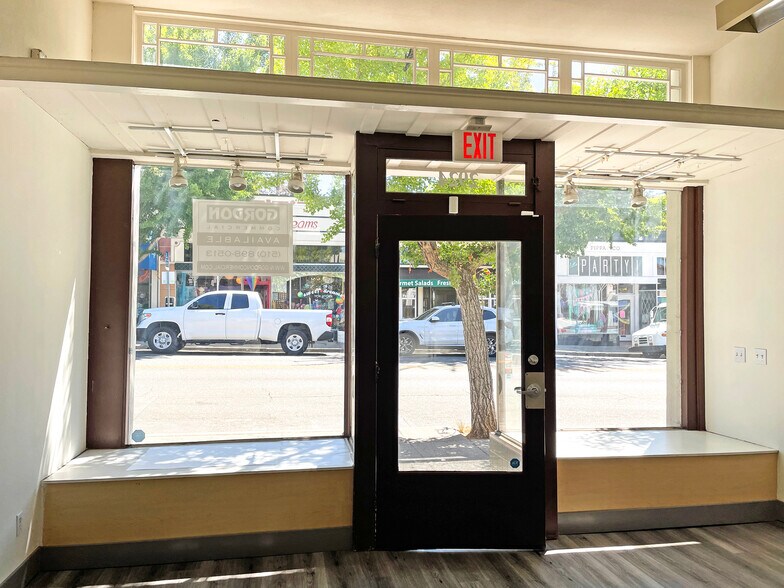More Photos Of 2924-2926 College Ave, Berkeley Storefront For Lease