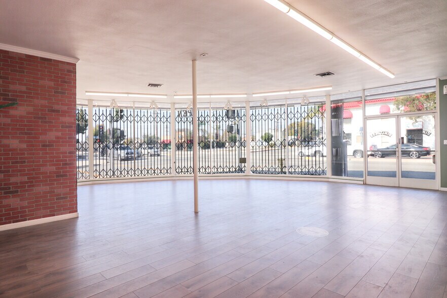 More Photos Of 3127 W Beverly Blvd, Montebello Storefront Retail Office For Sale