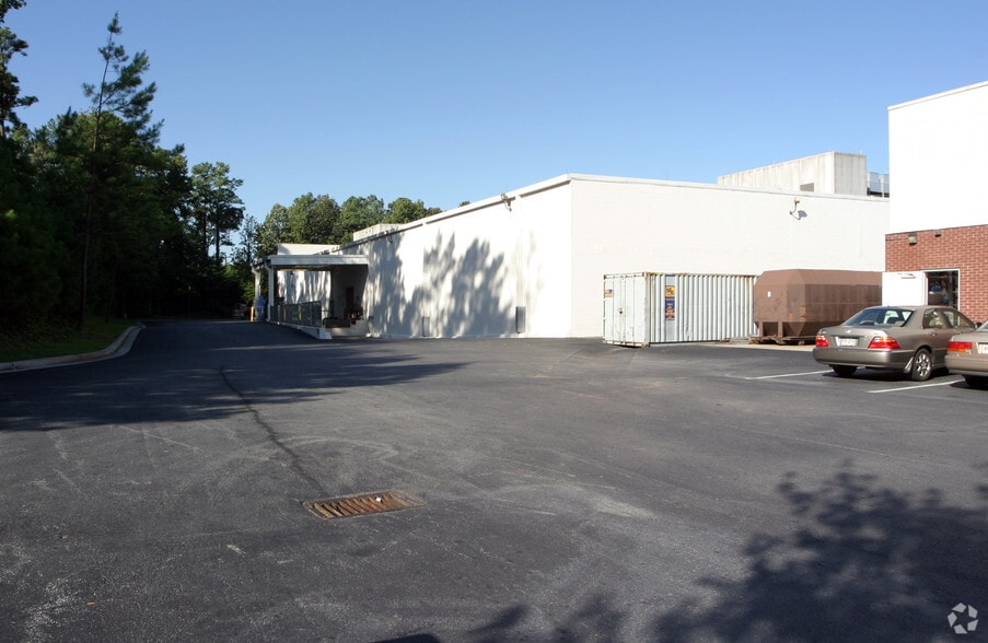 More Photos Of 3435 Ashford Dunwoody Rd NE, Atlanta Unknown For Lease