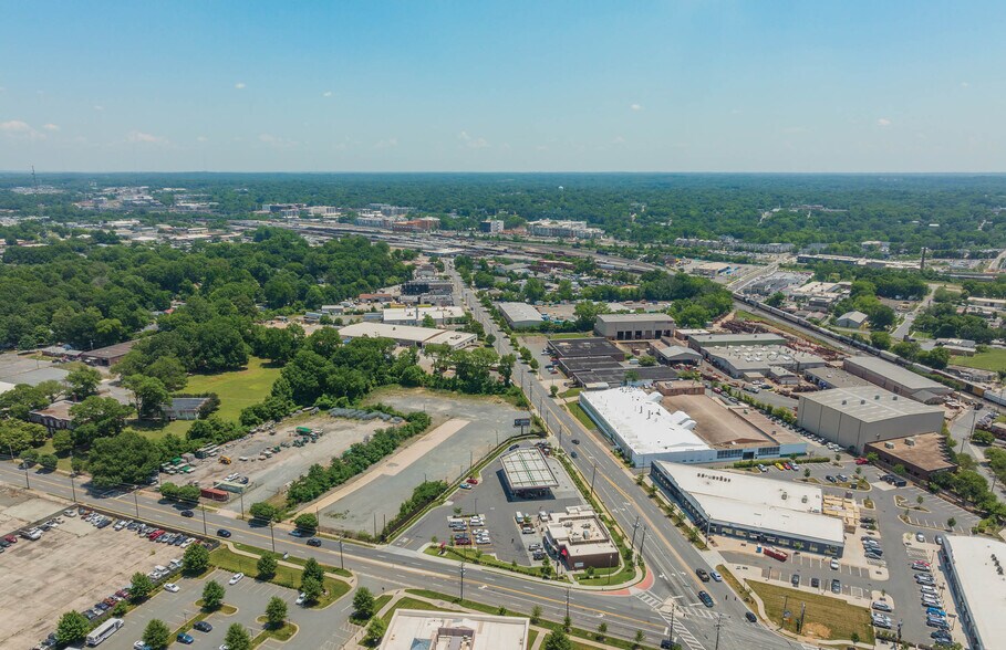 More Photos Of 340 Dalton Ave, Charlotte Land For Lease