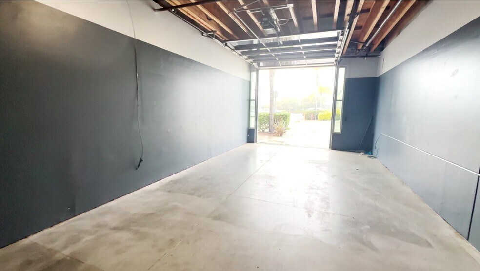 More Photos Of 861 Harold Pl, Chula Vista Research And Development For Sale