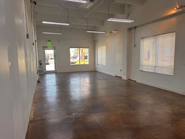 More Photos Of 400 E Hallandale Beach Blvd, Hallandale Beach Medical For Lease