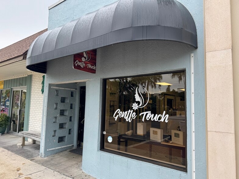 More Photos Of 229 W Venice Ave, Venice General Retail For Sale