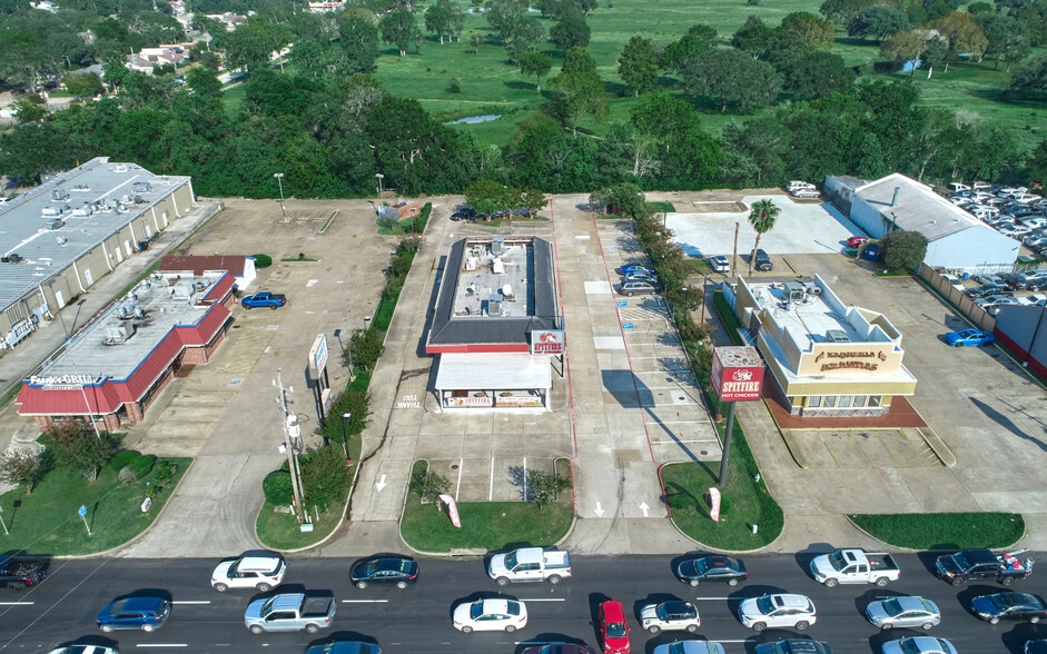 More Photos Of 4232 Highway 6 N, Houston Fast Food For Sale