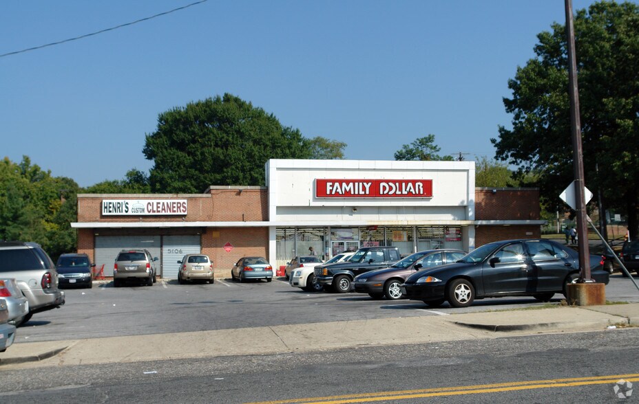 More Photos Of 5106-5110 Indian Head Hwy, Oxon Hill Storefront For Lease