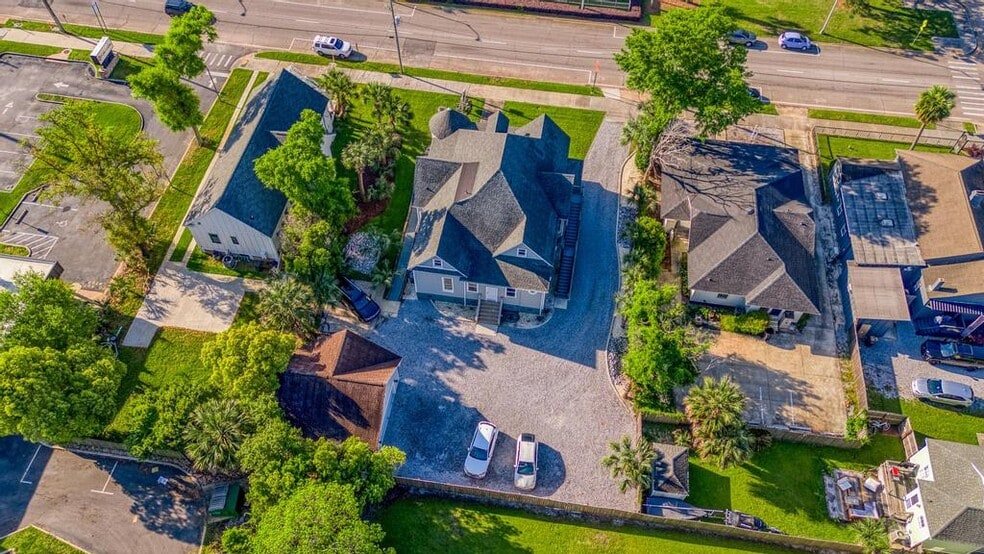 More Photos Of 656 Garden St, Pensacola Office For Sale