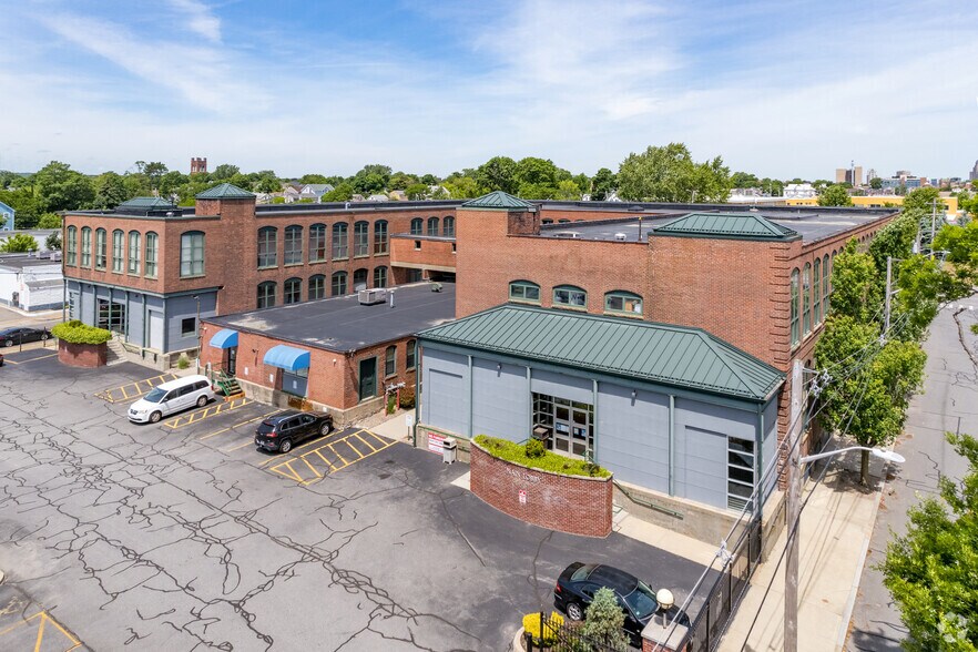 More Photos Of 134 Thurbers Ave, Providence Loft Creative Space For Lease