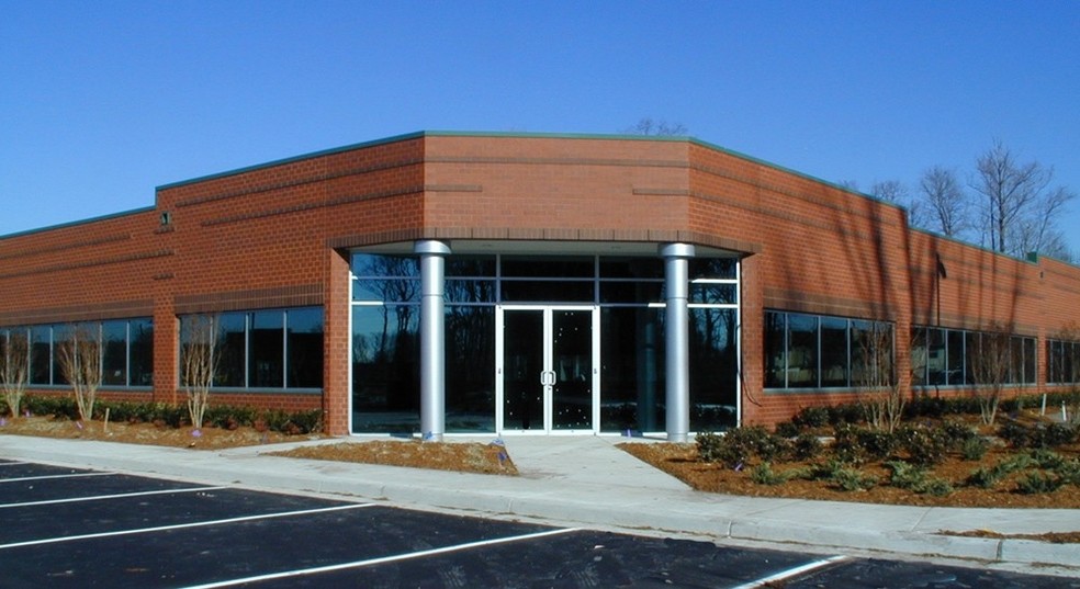 Primary Photo Of 510 Independence Pky, Chesapeake Office For Lease