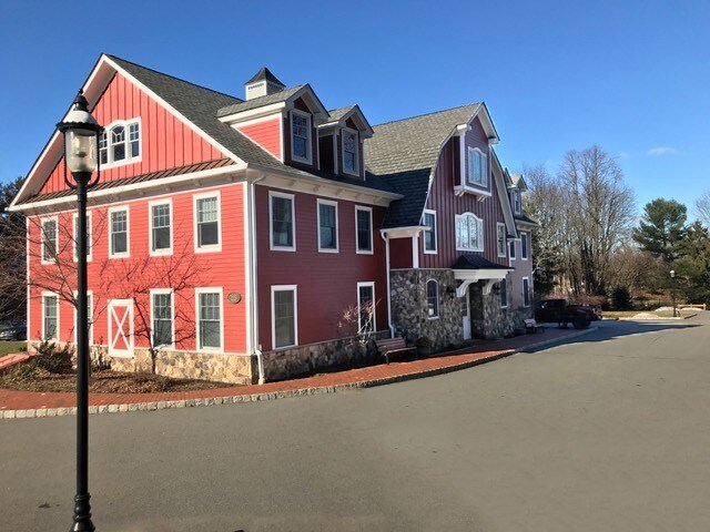 More Photos Of 223 Main St, Chester Medical For Lease