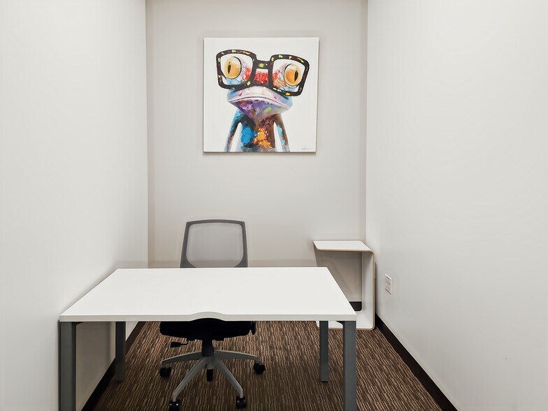 More Photos Of 2305 Historic Decatur Rd, San Diego Coworking Space