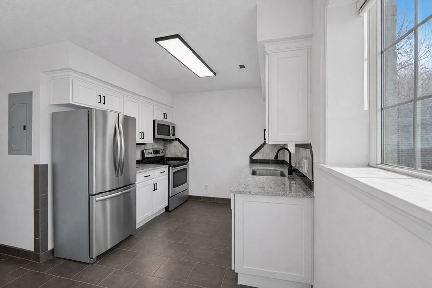 More Photos Of 984 E 900 S, Provo Apartments For Sale