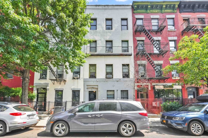 More Photos Of 175 E 117th St, New York Apartments For Sale