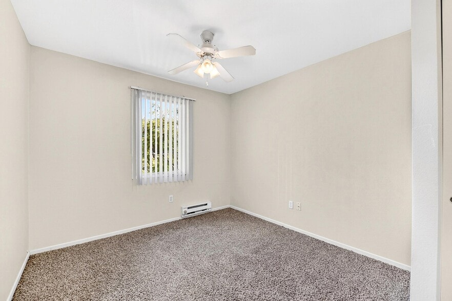 More Photos Of 900 F St, San Diego Apartments For Lease