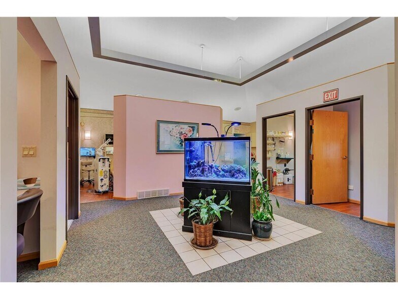 More Photos Of 26 2nd Ave NW, Saint Joseph Medical For Sale