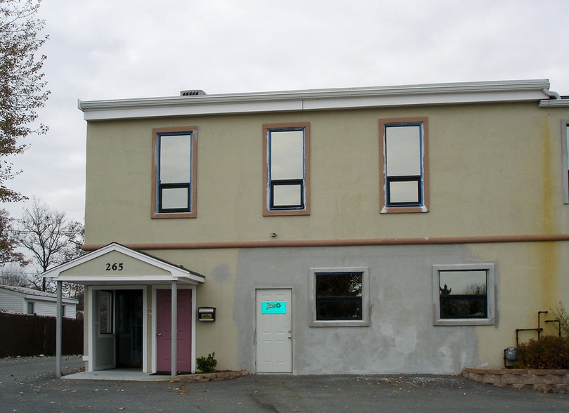 More Photos Of 265 Newbury St, Peabody Office For Lease