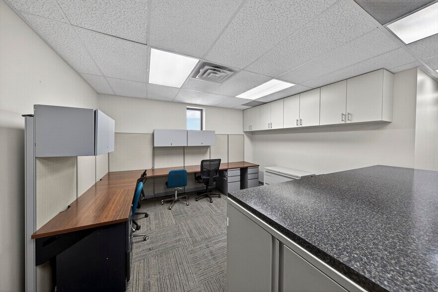 More Photos Of 2101 N Andrews Ave, Fort Lauderdale Office For Lease