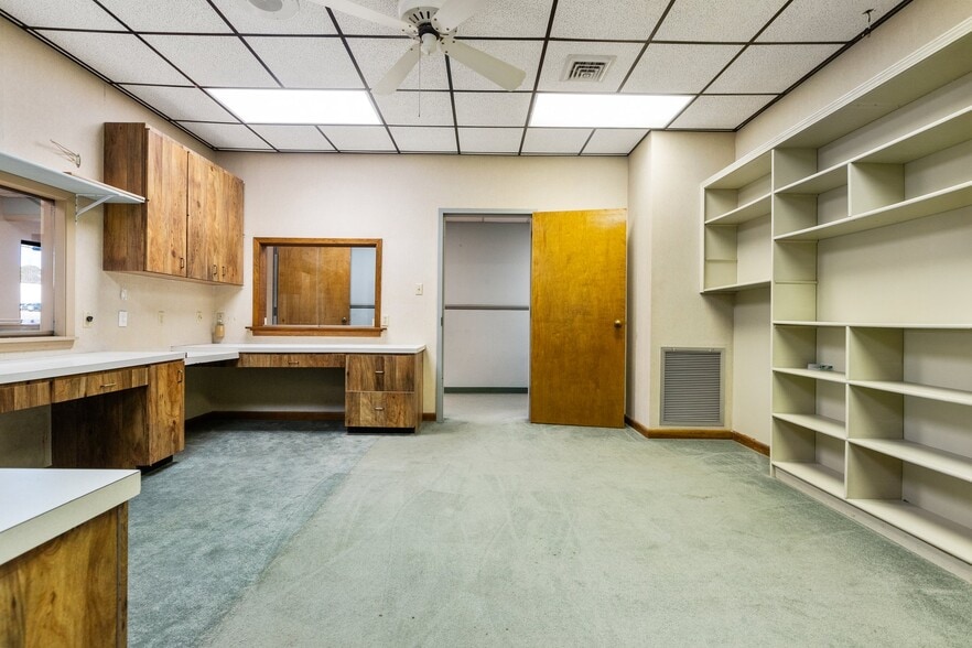 More Photos Of 1405 Braden St, Jacksonville Medical For Sale