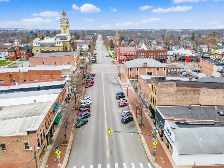 More Photos Of 24 S Main St, London General Retail For Sale