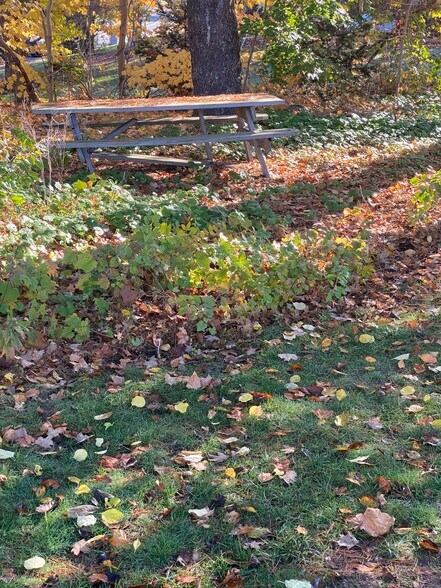 More Photos Of 381 Hubbard St, Glastonbury Loft Creative Space For Lease