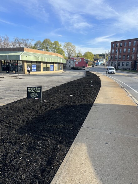 More Photos Of 19-49 Airport Rd, Fitchburg Unknown For Lease