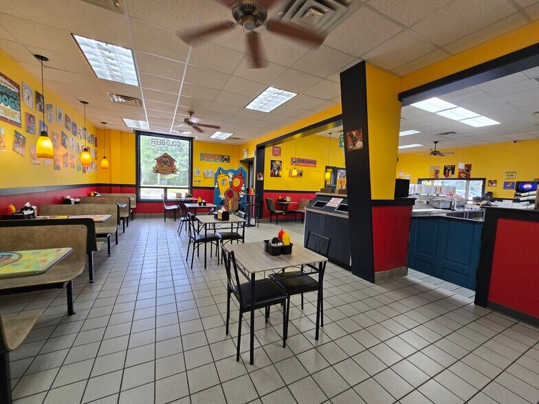 More Photos Of 4111 Schofield Ave, Schofield Storefront Retail Office For Lease