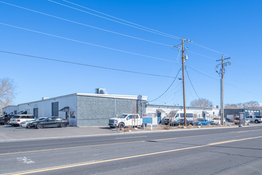 More Photos Of 3749-3795 Mill St, Reno Warehouse For Lease