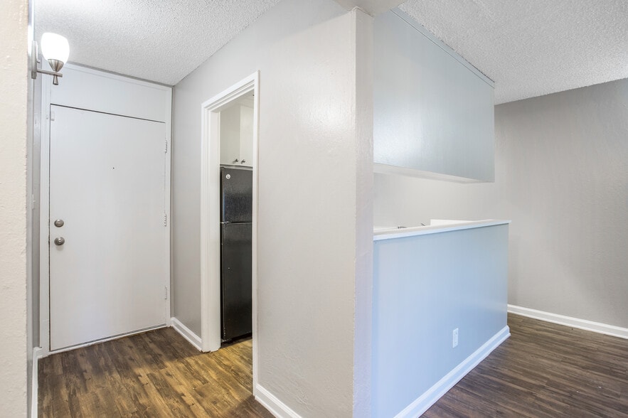 More Photos Of 201 Avian Dr, Vallejo Apartments For Sale