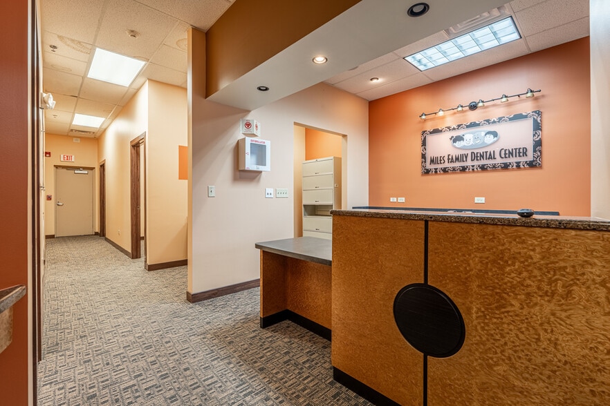 More Photos Of 644 Sheridan Rd, Winthrop Harbor Unknown For Lease