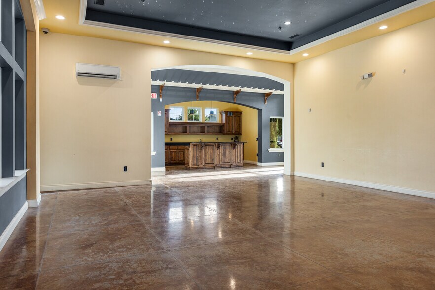 More Photos Of 7998 Vialago Pkwy, Zillah Specialty For Sale