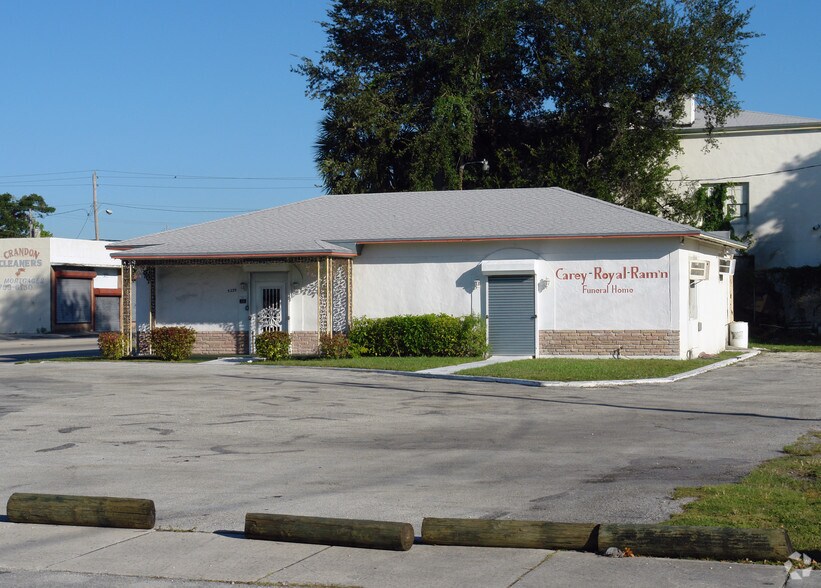 More Photos Of 5235 NW 7th Ave, Miami General Retail For Sale