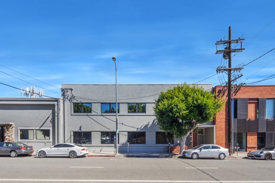 Primary Photo Of 2230 S Barrington Ave, Los Angeles Research And Development For Lease
