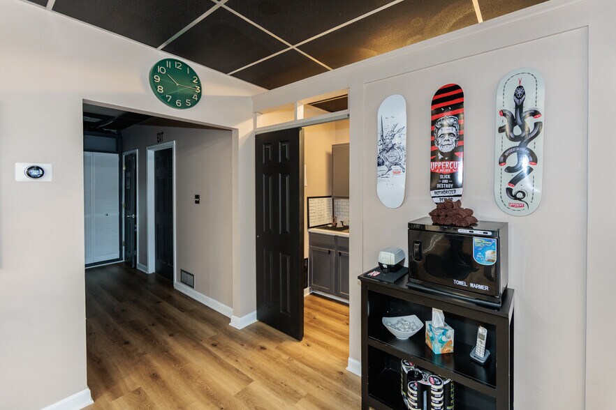 More Photos Of 2085 Clague Rd, Westlake General Retail For Sale