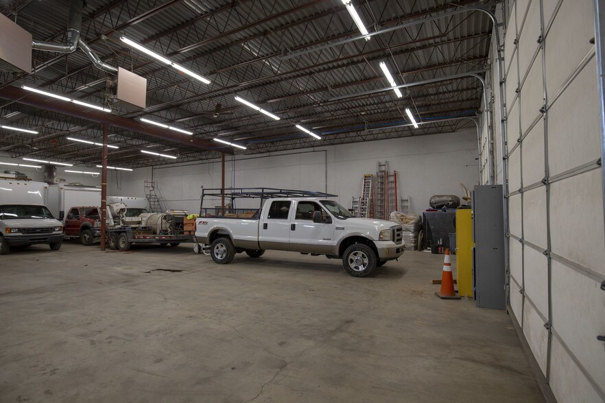 More Photos Of 5641 N Washington St, Denver Manufacturing For Lease