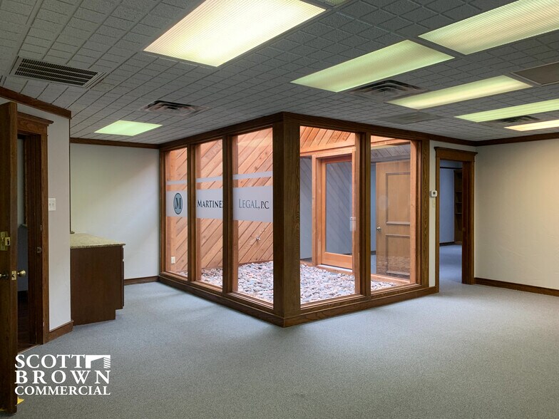 More Photos Of 400 S Carroll Blvd, Denton Unknown For Lease