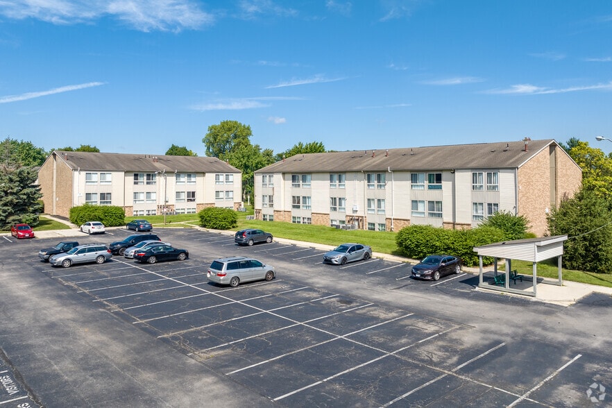 More Photos Of 3691 Windward Way, Columbus Apartments For Sale