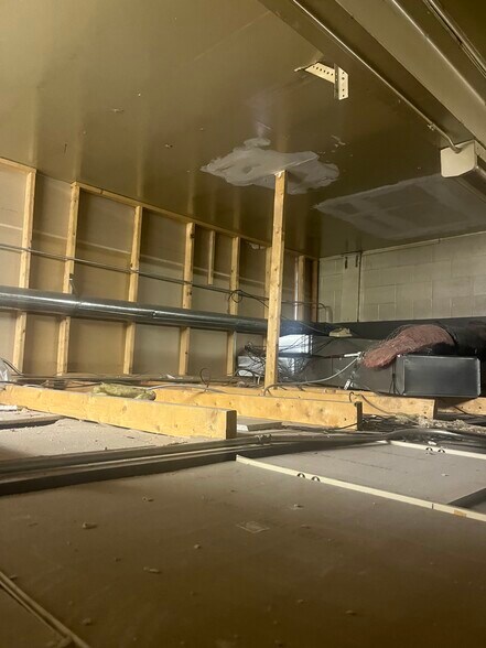 More Photos Of 12190 W 44th Ave, Wheat Ridge Freestanding For Sale