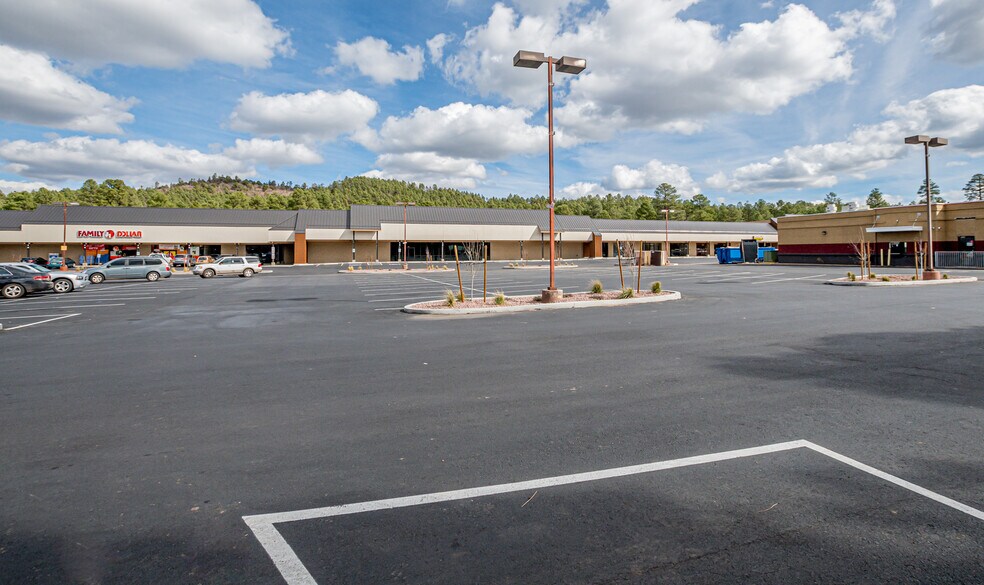 More Photos Of 20 E White Mountain Blvd, Lakeside Unknown For Lease