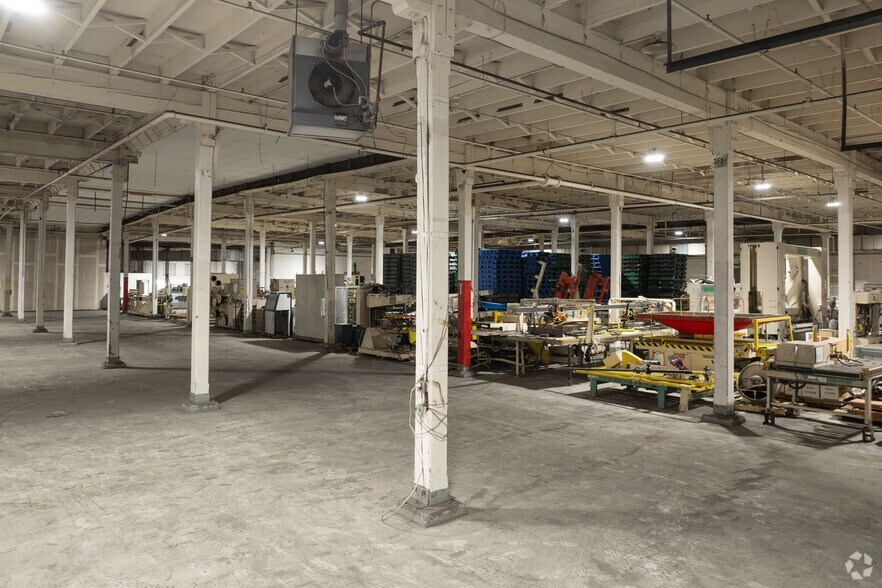 More Photos Of 705 Business Blvd, Schenectady Warehouse For Sale