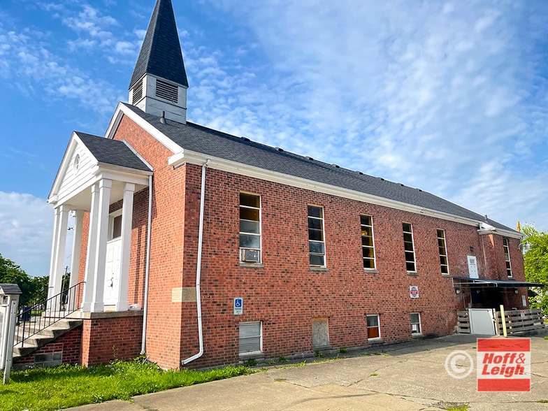 Primary Photo Of , Elyria Unknown For Sale