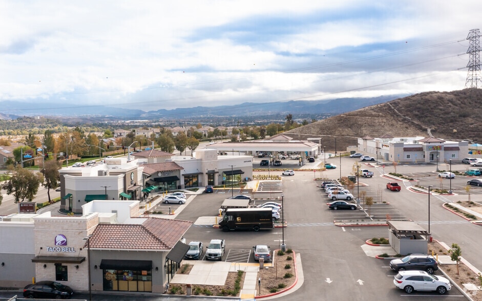 More Photos Of 24525 Copper Hill Dr, Santa Clarita Unknown For Sale