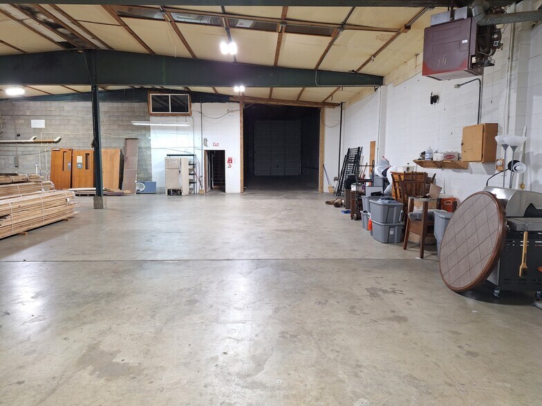 More Photos Of 200 Grand Ave, Clarion Warehouse For Lease