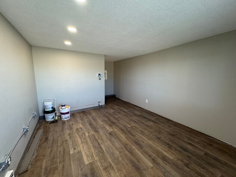 More Photos Of 1460 North Ave, Grand Junction General Retail For Lease