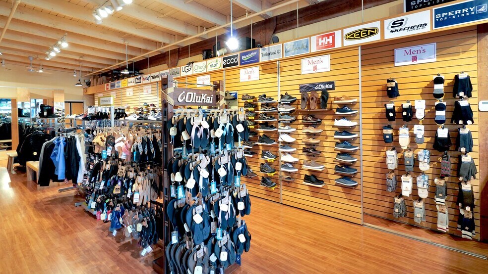 More Photos Of 1526 Duranleau St, Vancouver Storefront Retail Office For Lease