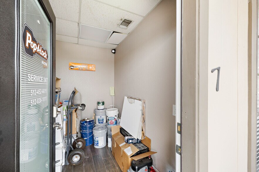 More Photos Of 13740 Research Blvd, Austin Office For Lease