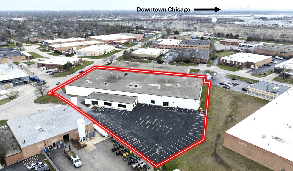 More Photos Of 430 E Plainfield Rd, Countryside Warehouse For Sale