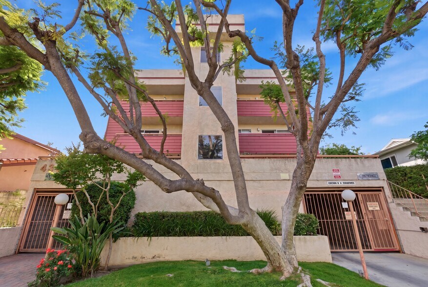More Photos Of 4303 Cedros Ave, Sherman Oaks Apartments For Sale