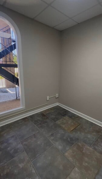 More Photos Of 1323 Platt Springs Rd, West Columbia Medical For Lease