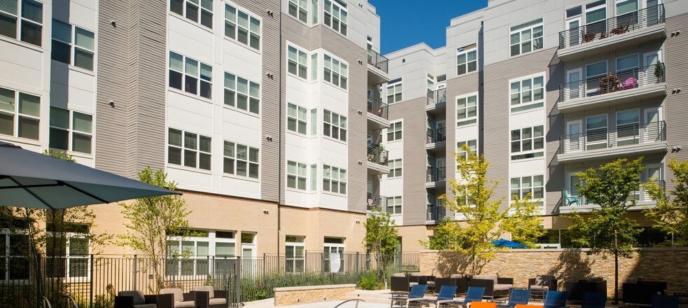 More Photos Of 10000 Town Center Ave, Columbia Apartments For Lease
