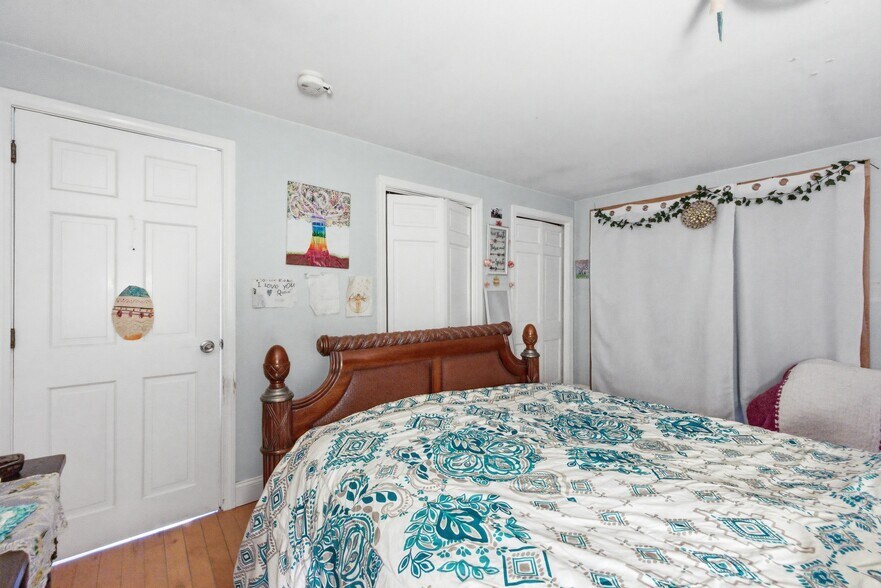 More Photos Of 518 Province Rd, Gilmanton General Retail For Sale