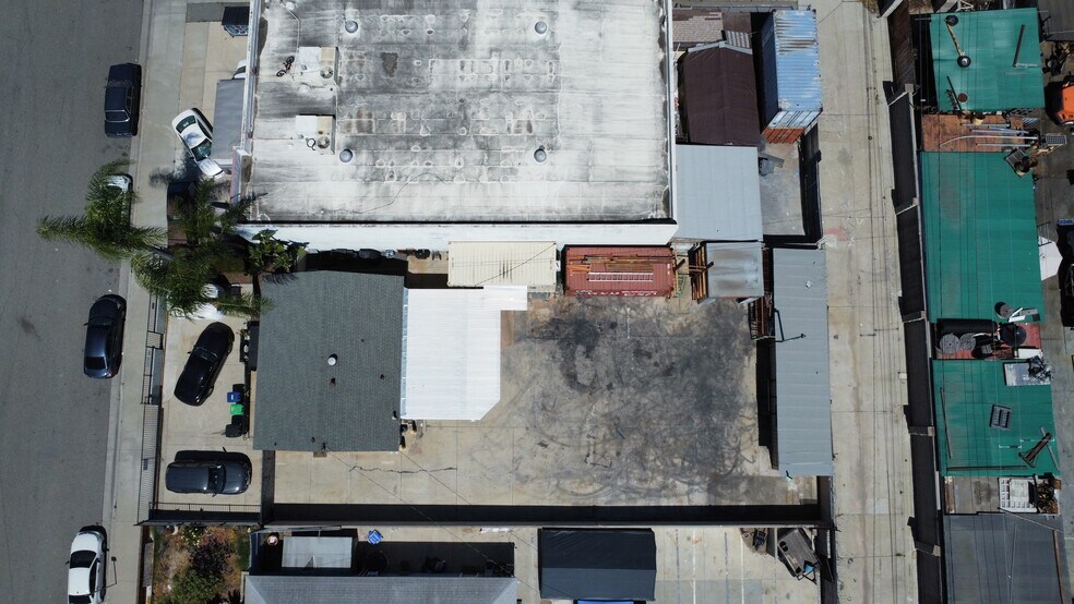 More Photos Of 10662 Chestnut Ave, Stanton Warehouse For Sale